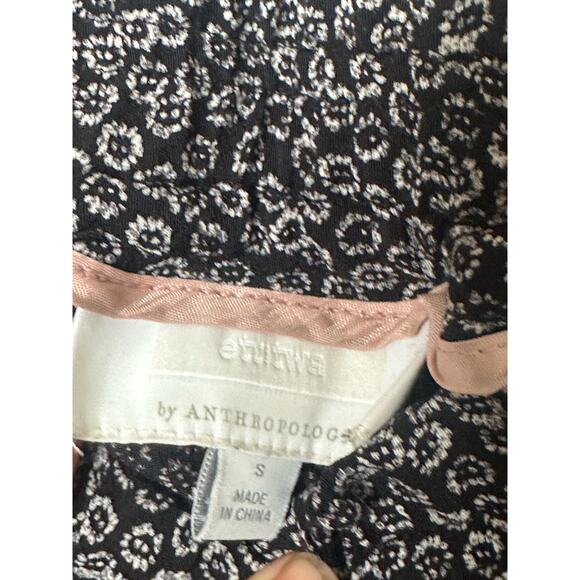 Anthropologie Black Floral Jogger Pants with Tuxedo Stripe Size Small - Picture 5 of 6